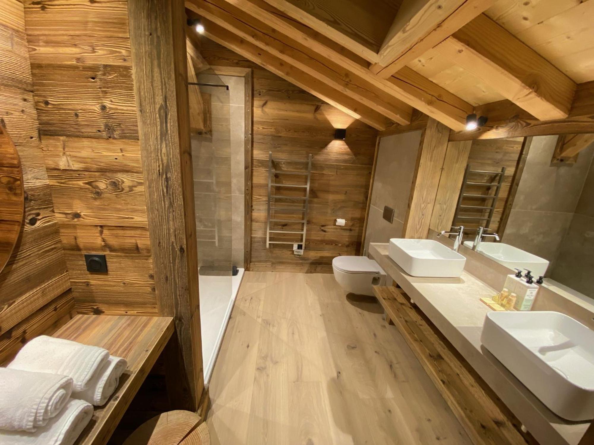 Chalet Aguila - Jacuzzi Et Sauna Panoramique - Construit En 2023 Bolquere ภายนอก รูปภาพ
