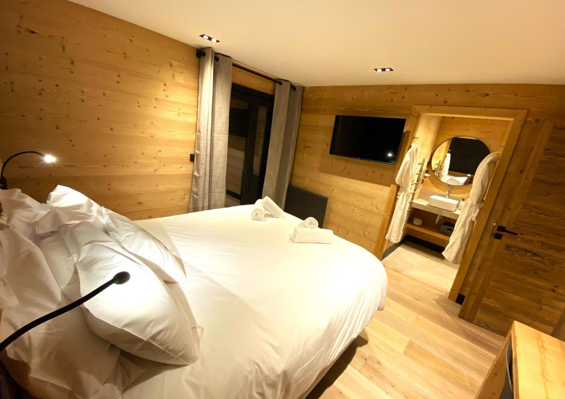 Chalet Aguila - Jacuzzi Et Sauna Panoramique - Construit En 2023 Bolquere ภายนอก รูปภาพ