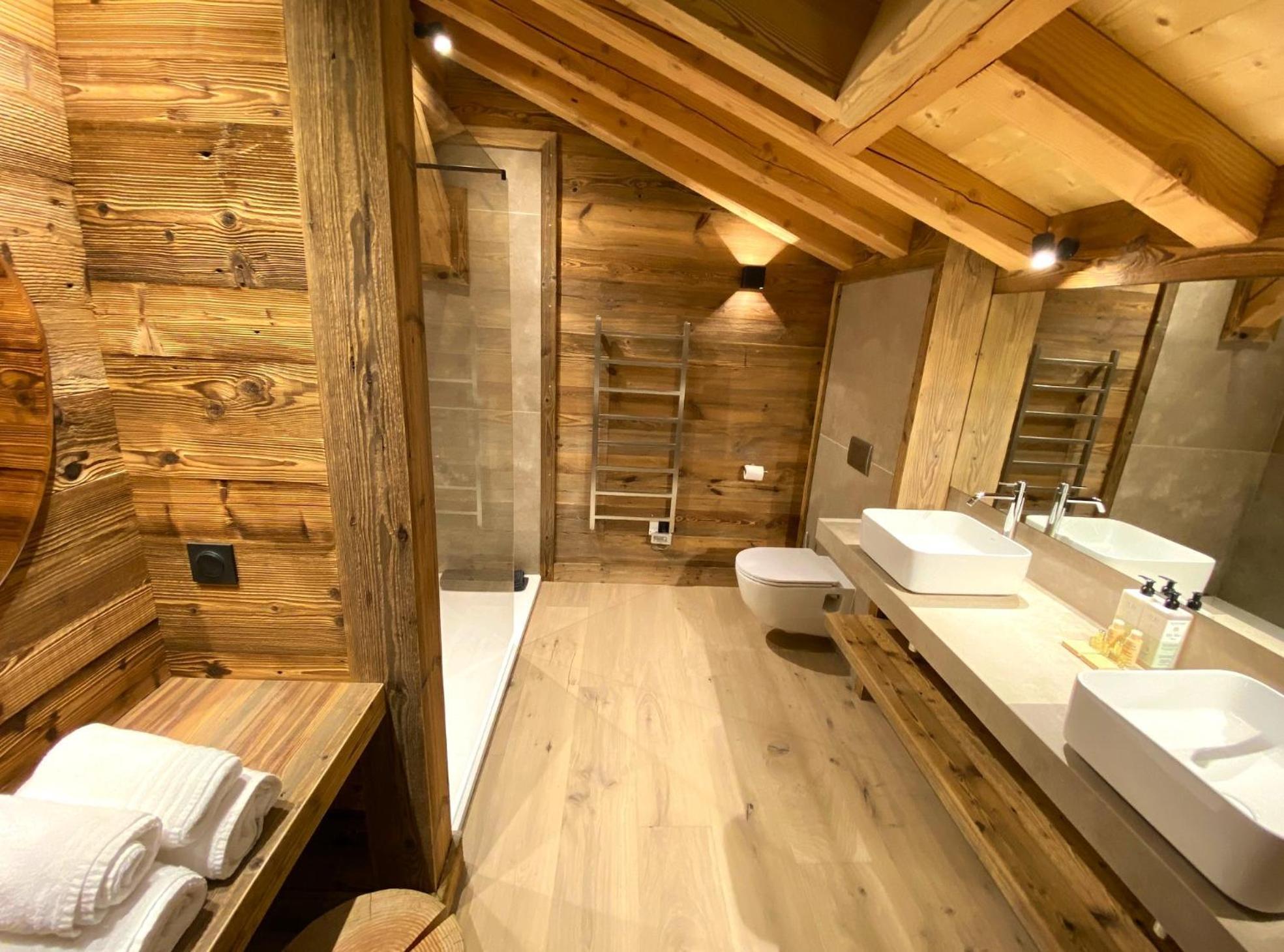 Chalet Aguila - Jacuzzi Et Sauna Panoramique - Construit En 2023 Bolquere ภายนอก รูปภาพ