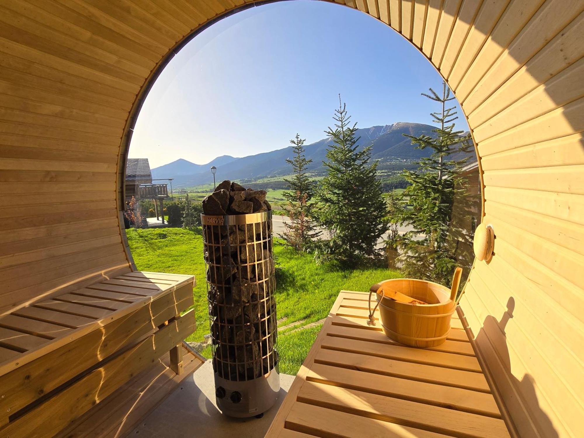 Chalet Aguila - Jacuzzi Et Sauna Panoramique - Construit En 2023 Bolquere ภายนอก รูปภาพ